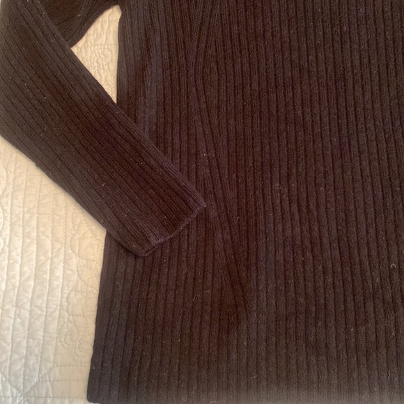 NWOT Merino Wool Sweater - Picture 3 of 8